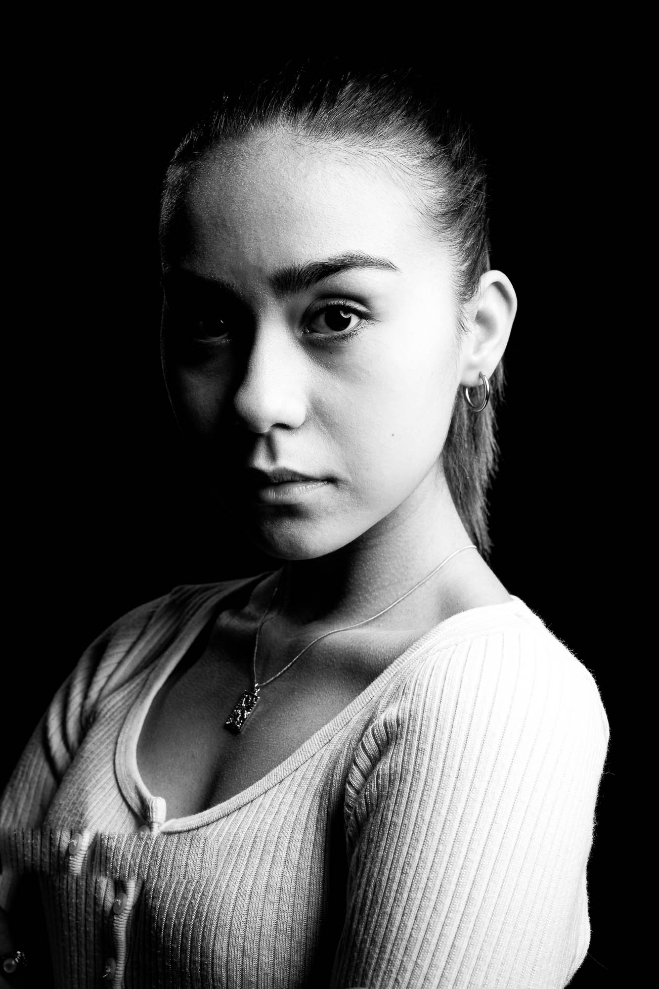 Export x3 Headshots Alexander05941 Bearbeitet 2 Capture